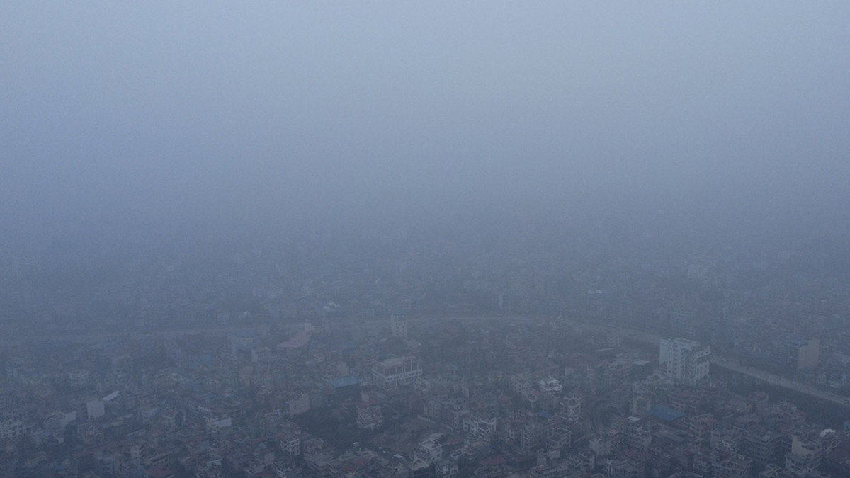 काठमाडौंको वायु प्रदूषण अझै अस्वस्थ तहमा, विश्वका प्रदूषित सहरमध्ये छैटौँ स्थानमा