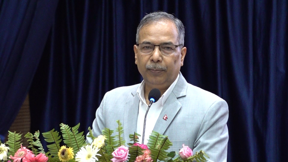 देशलाई समृद्ध बनाउन हरित ऊर्जा र विद्युतीय सवारीकाे व्यवस्थापन गर्न आवश्यक: उपराष्ट्रपति यादव