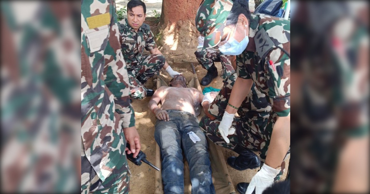 भोटेकोशी बाढीः सेनाद्वारा २५ जनाको उद्धार, १४ हेलिकप्टर प्रभावित क्षेत्रमा परिचालन