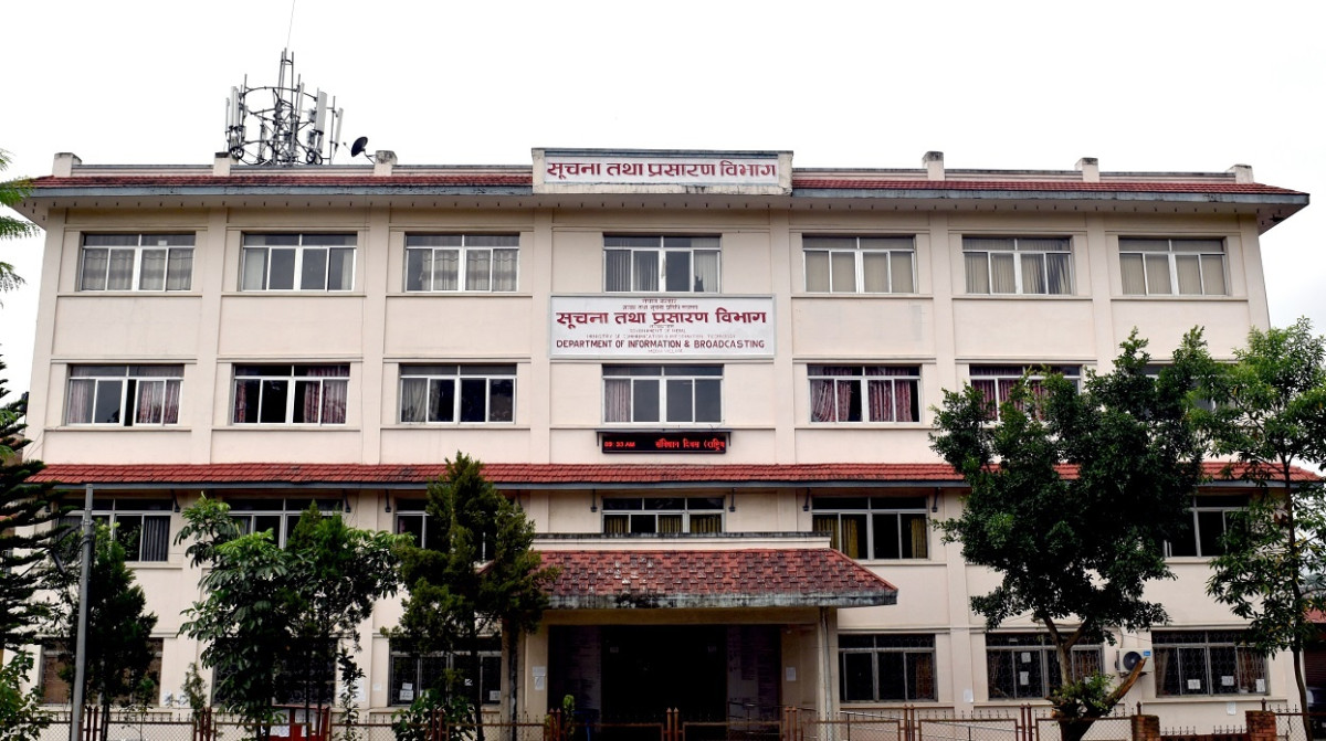 बाढी प्रभावित क्षेत्रमा समाचार संकलन गर्न पत्रकारलाई सार्वजनिक बिदामा पनि सेवा