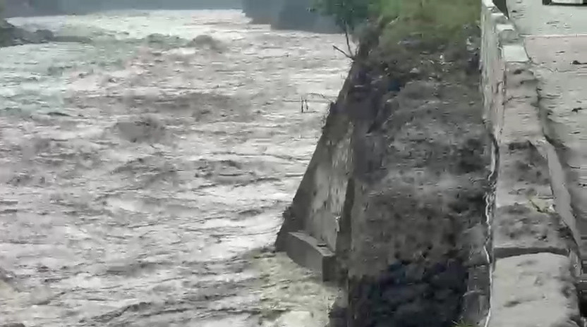 तटीय क्षेत्रका बासिन्दालाई सतर्क रहन आग्रह