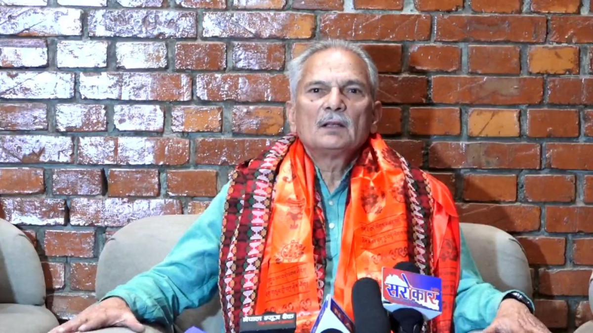भारत नेपालमा व्यवस्था परिवर्तनको पक्षमा छैनः बाबुराम भट्टराई