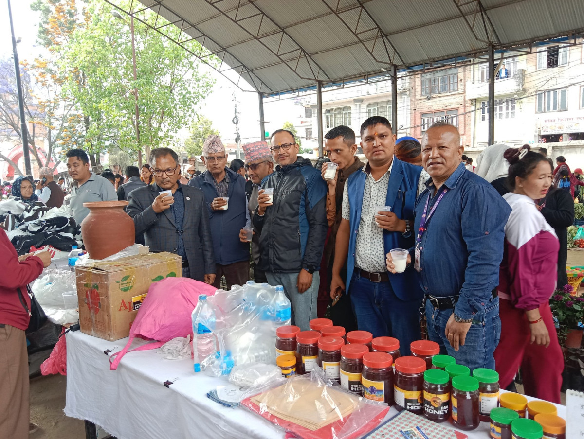 हाट बजार२.jpg