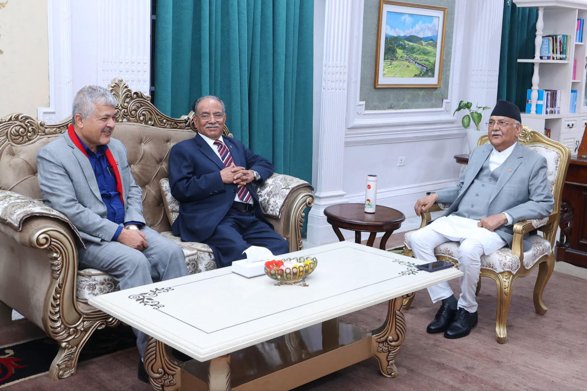 ओली-प्रचण्ड भेटपछि माओवादीले भन्योः 'संक्रमणकालीन न्याय टुंग्याउन भइरहेको प्रक्रिया सकारात्मक पायौँ'