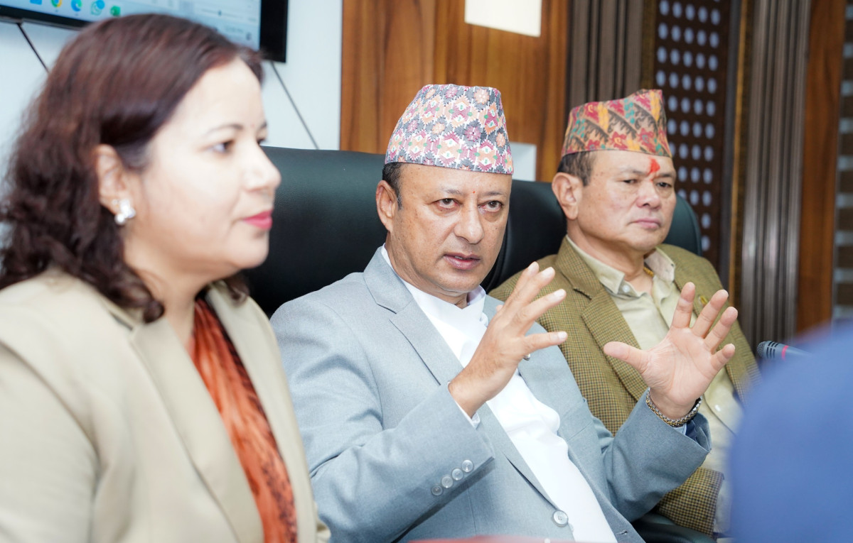 कोहलपुर–सुर्खेत प्रसारण लाइन अन्तर्गतको विवाद समाधान गर्न  ऊर्जामन्त्रीको चासो