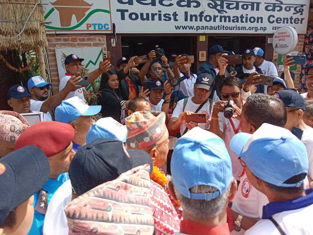 पदयात्रा (9).jpg