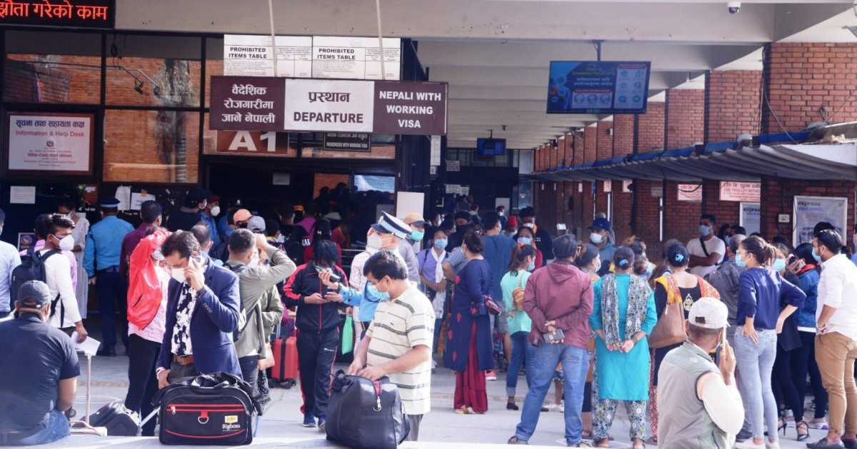 ११ महिनामा ७ लाख ६० हजार बढीले लिए श्रम स्वीकृति