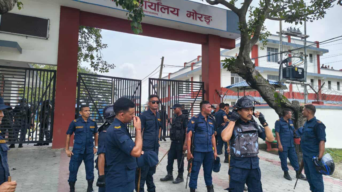 मोरङ कारागारबाट कैदीबन्दी भाग्न खोजेपछि हवाई फायर