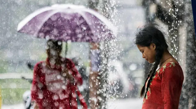 यो वर्ष दशैँको मुख्य दिनसम्मै मनसुन कायम रहने