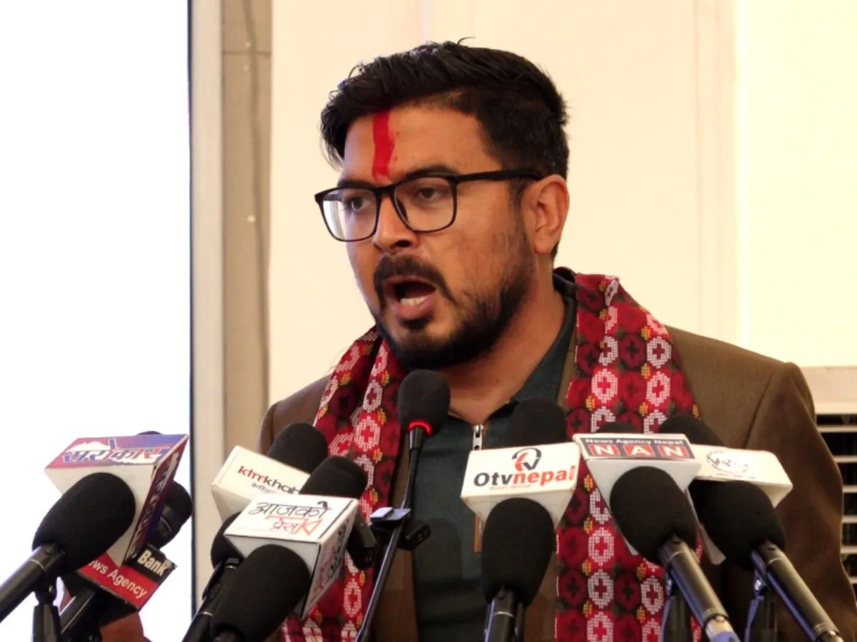 सचिन तिमल्सिना: सस्तो लोकप्रियताले देश नबन्ने दावी