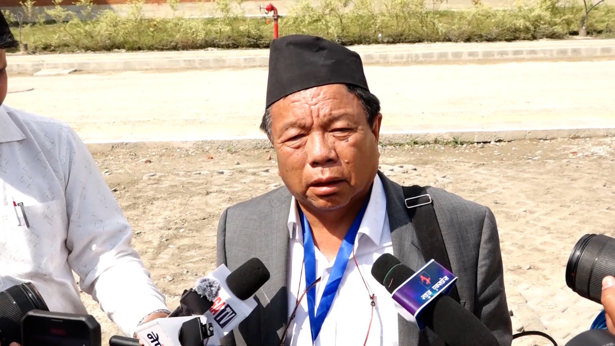 महावीर पुनको टिप्पणी: गल्ती भएको भए ओलीले स्वीकार गरेर माफी माग्नुपर्छ