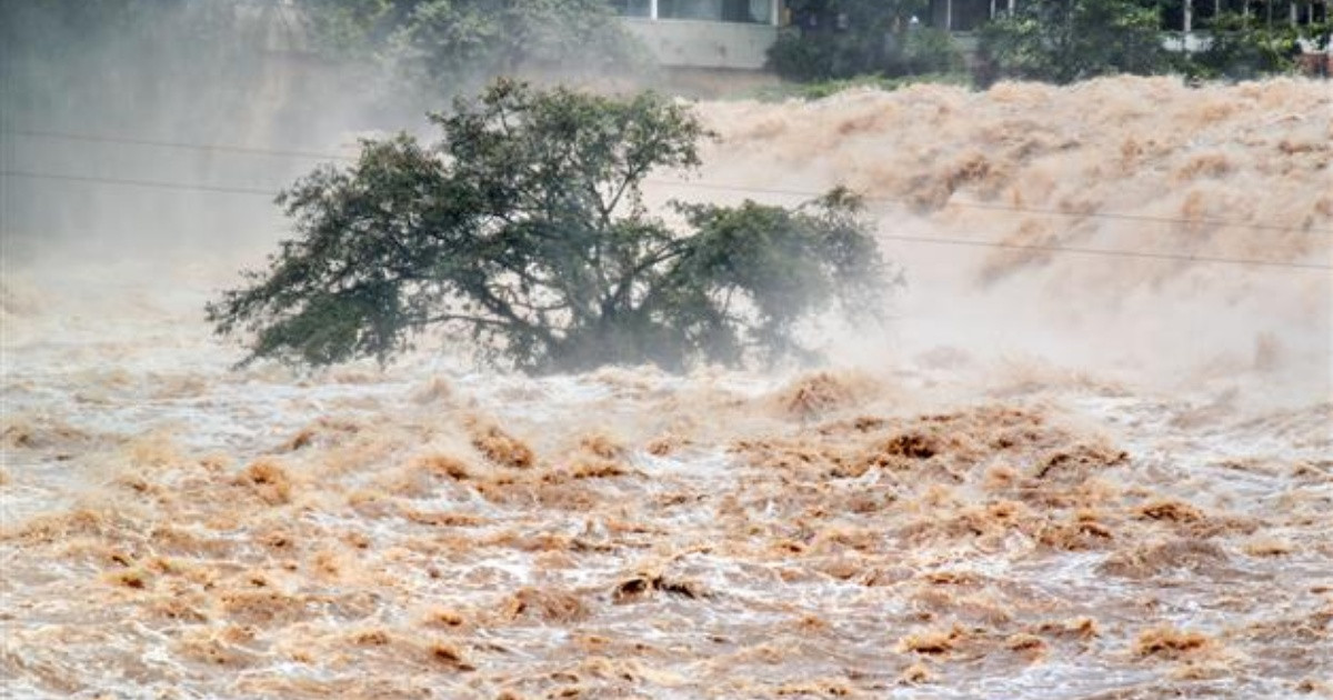 अफगानिस्तानमा भीषण वर्षा र बाढीमा परी करिब २ सय जनाको निधन, साढे २ सय बढी घाइते