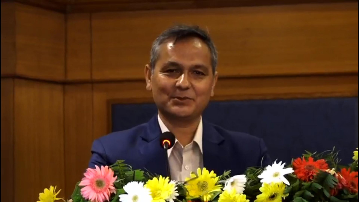 लोकतन्त्रमा पदसोपान भन्दा कार्यक्षमता र सिर्जनशीलताकाे वातावरण महत्वपूर्ण: पूर्वगृहमन्त्री अर्याल
