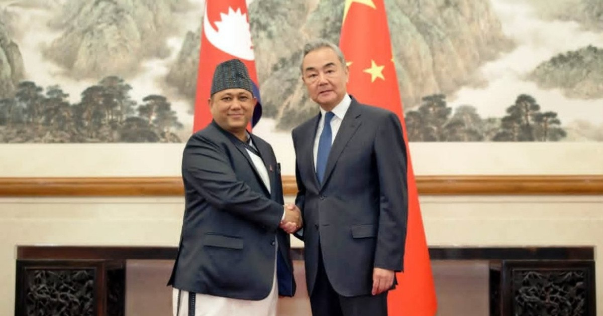परराष्ट्रमन्त्री खनाल र चिनियाँ विदेश मन्त्री वाङबीच द्विपक्षीय भेटवार्ता