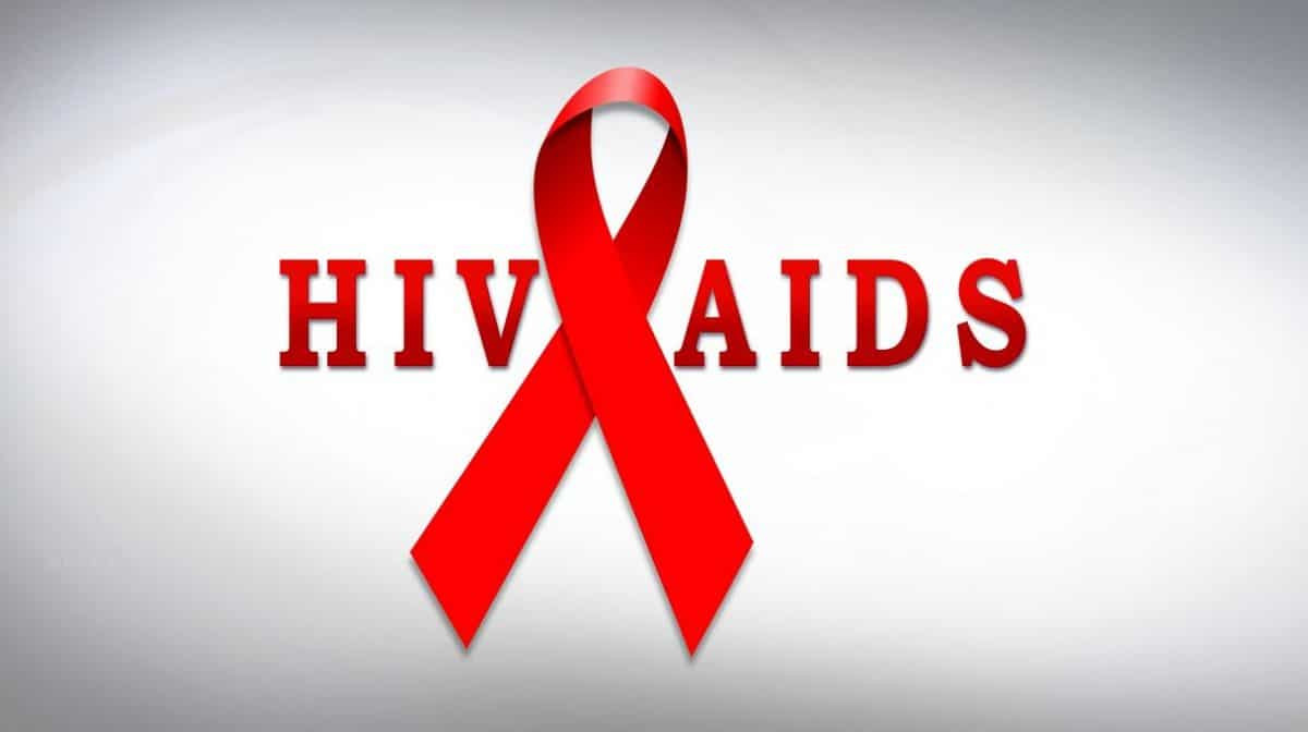 पहिचान खुल्ने डरले एचआइभी सङ्क्रमित टाढाको अस्पताल पुगेर सेवा लिन्छन्