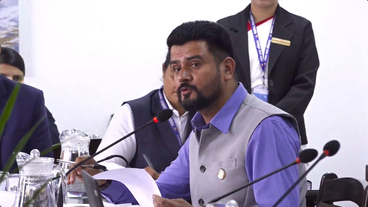 निर्वाचनका बेला सुरक्षा निकाय सत्ताको प्रभावमा रहने गरेको सांसद खत्रीको आरोप