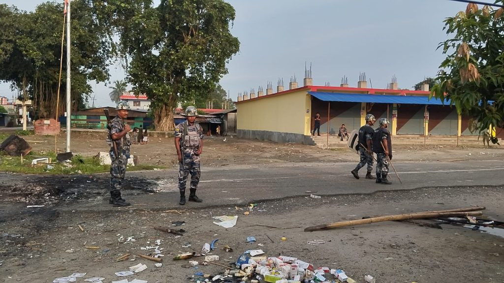 सुनसरीमा कर्फ्यु हटाइयो, निषेधाज्ञा यथावत्