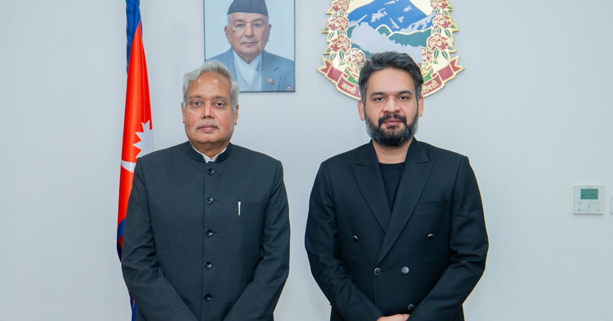 नेपालका प्रधानमन्त्री शाहसँग भारतीय राजदूत श्रीवास्तवले गरे शिष्टाचार भेटवार्ता