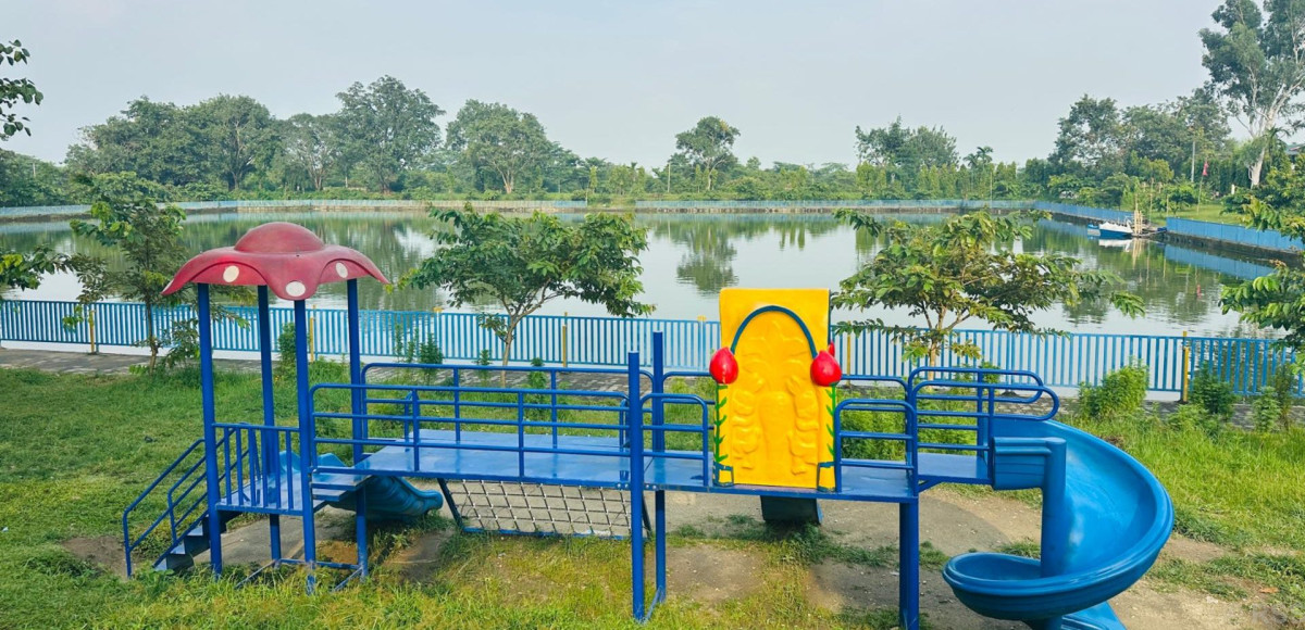 बढ्दो सहरीकरणका बिच पर्यटकको रोजाइमा विराट पोखरी