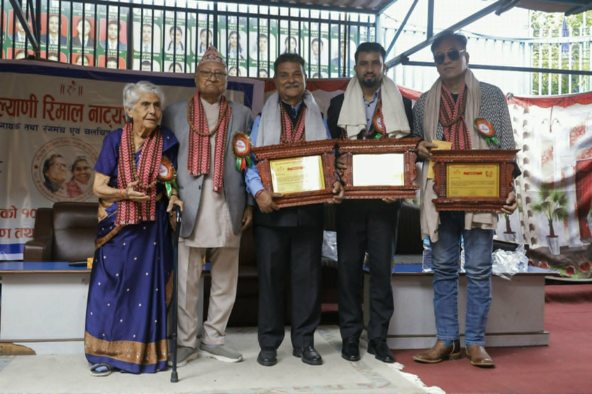 हरिप्रसाद रिमालको प्रतिमा अनावरण, कलाकर्मी र संगीतकर्मी सम्मानित