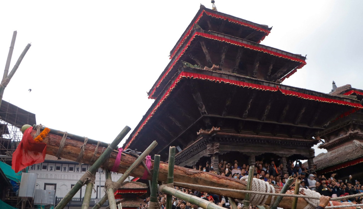 हनुमानढोकामा इन्द्रध्वजोत्थान, इन्द्रजात्राको औपचारिक सुरुवात