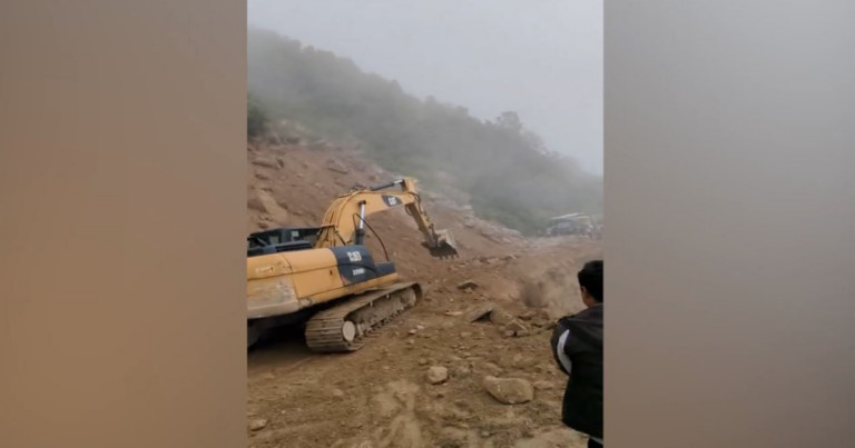 पहिरोले अवरुद्ध कान्ति लोकपथ एकतर्फी सञ्चालनमा