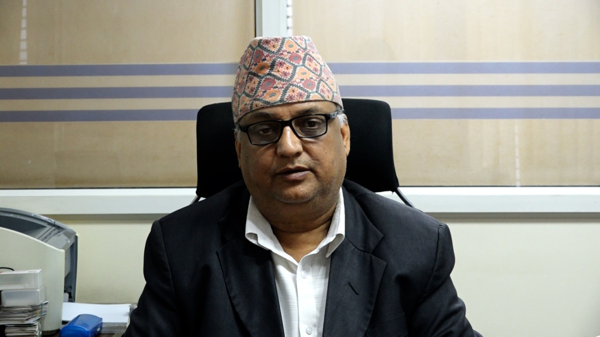 चाडपर्व लक्षित छुटले साल्ट ट्रेडिङका विक्री केन्द्रमा ग्राहकको चाप