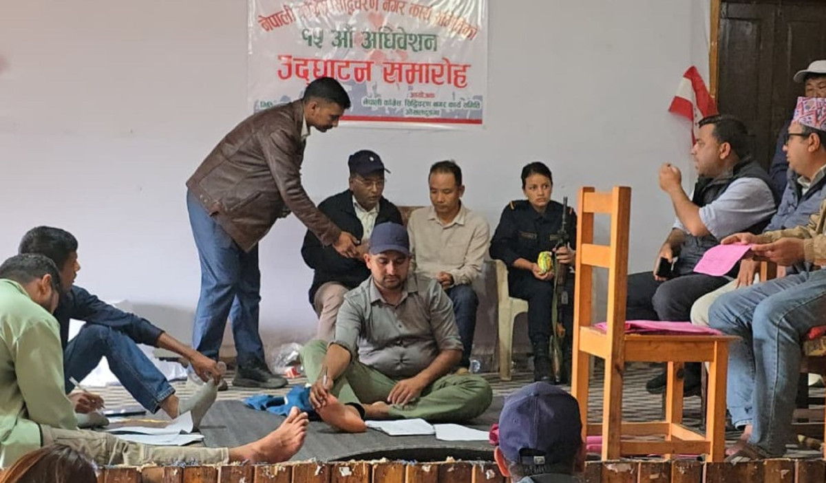 ओखलढुंगामा कांग्रेसकाे महाधिवेशन सम्पन्न, कुमार लुईटेल विजयी