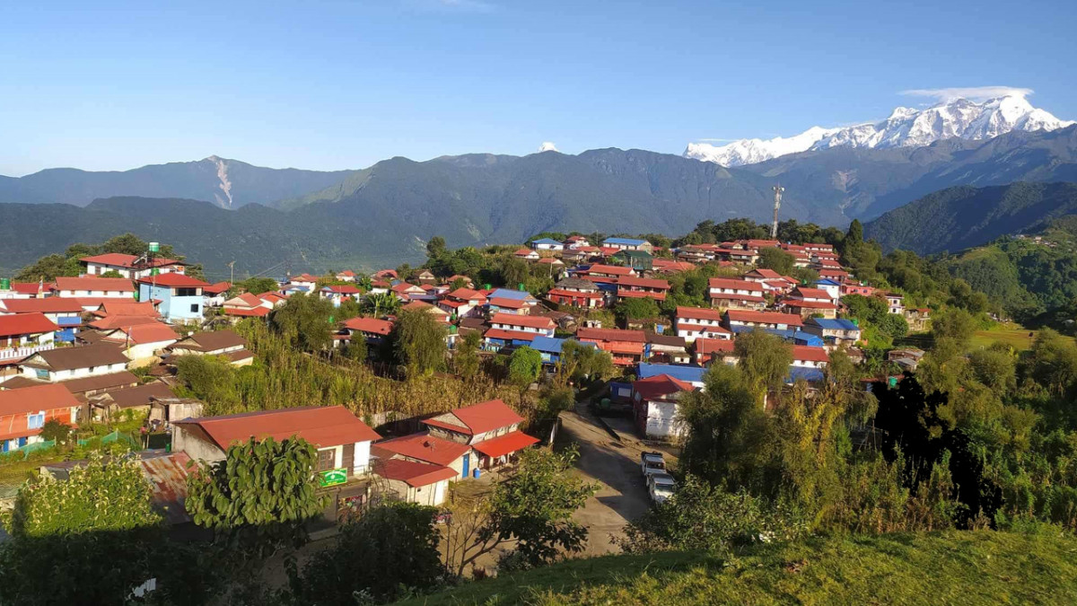 दसैँ बिदाः यी हुन् लमजुङका घुमफिर गर्न उपयुक्त १० गन्तव्य