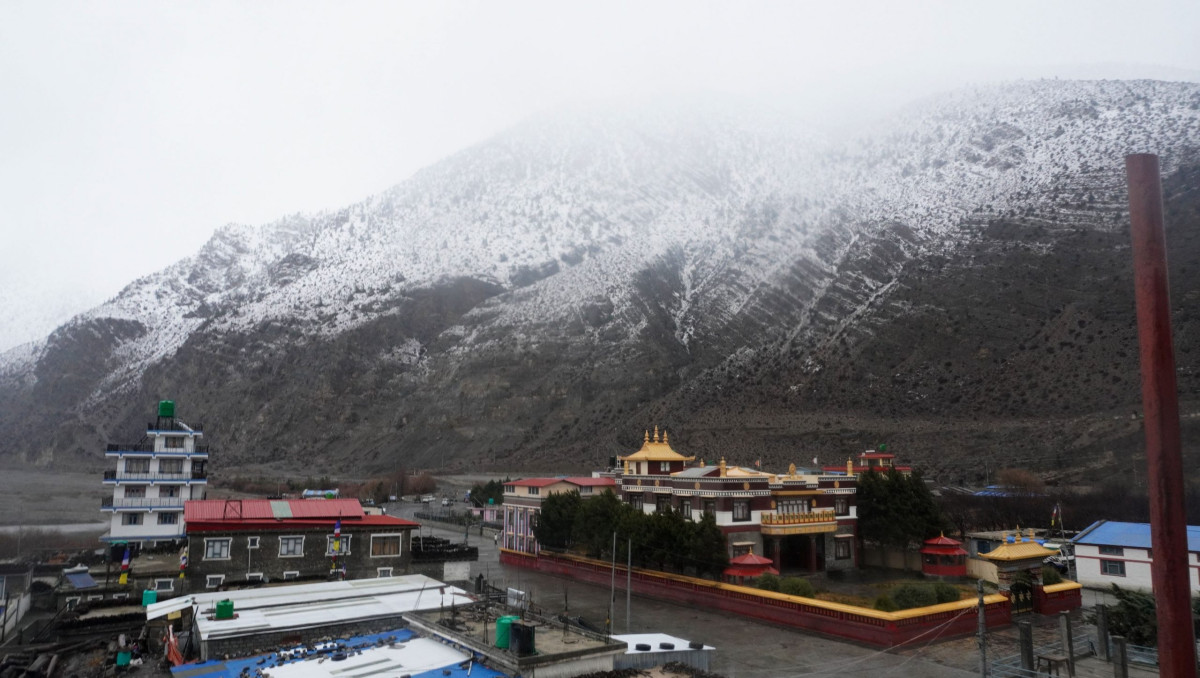 हुम्लामा हिमपातले जनजीवन प्रभावित