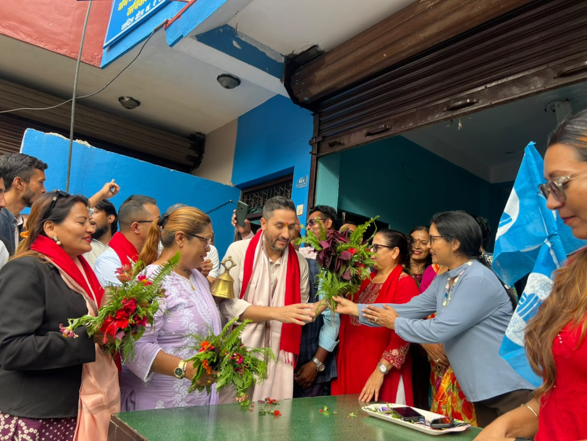 नागरिकको आवाज सुन्न रास्वपाको ‘हामी आउँदैछौं’ अभियान, प्रवक्ता खरेलको टोली धादिङमा