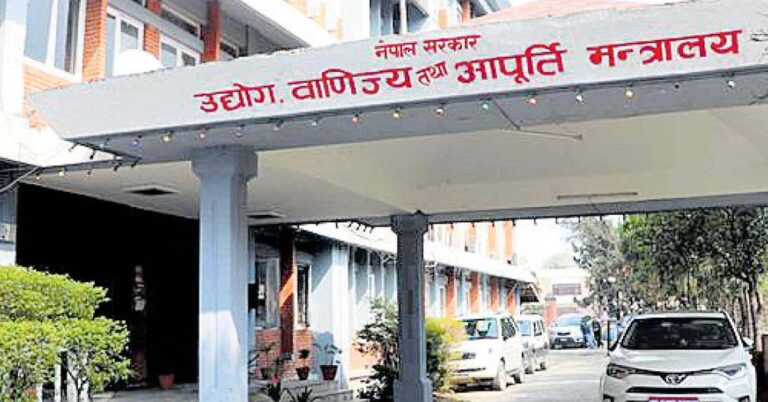 ग्यासमा हुने कालोबजारी नियन्त्रण गर्न समितिको निर्देशन